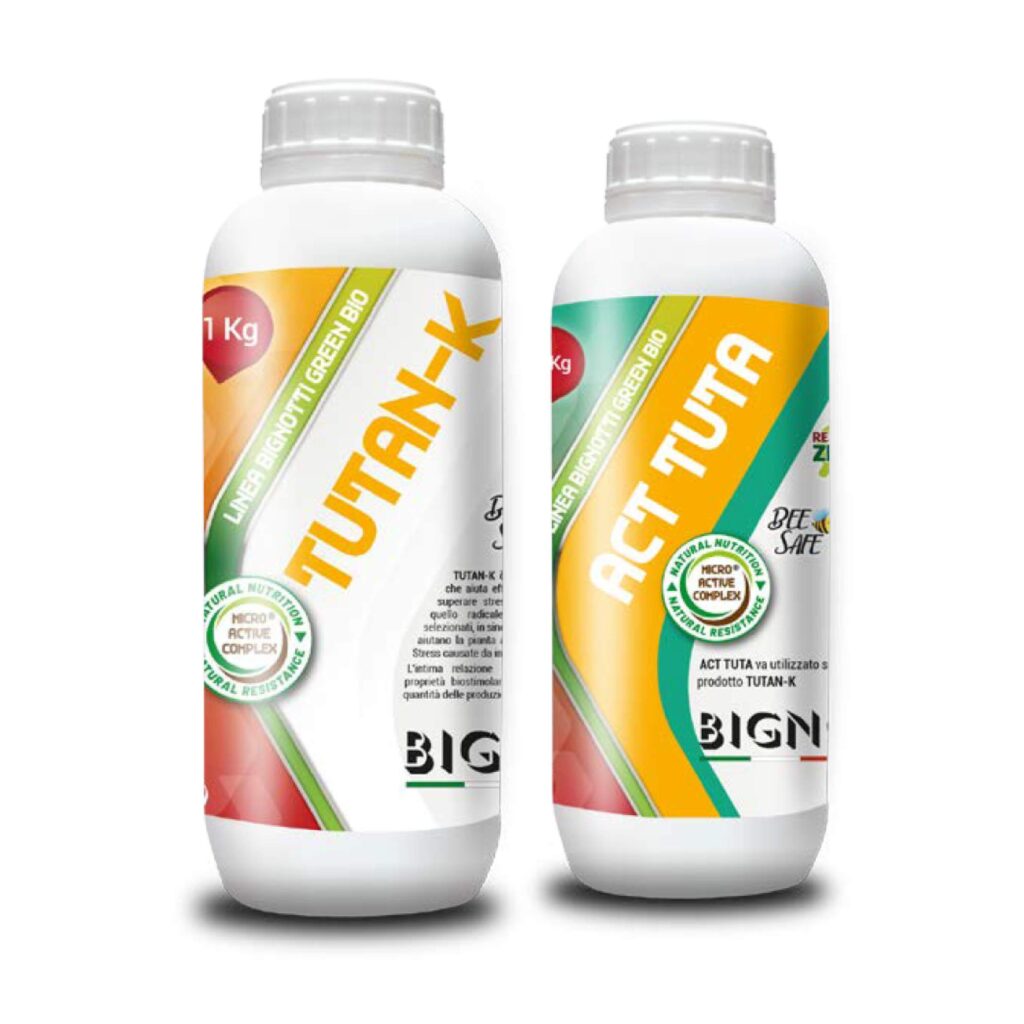 Bottiglie di fertilizzanti biologici Tutank e ACT Tufa di Bignotti Greenbio.