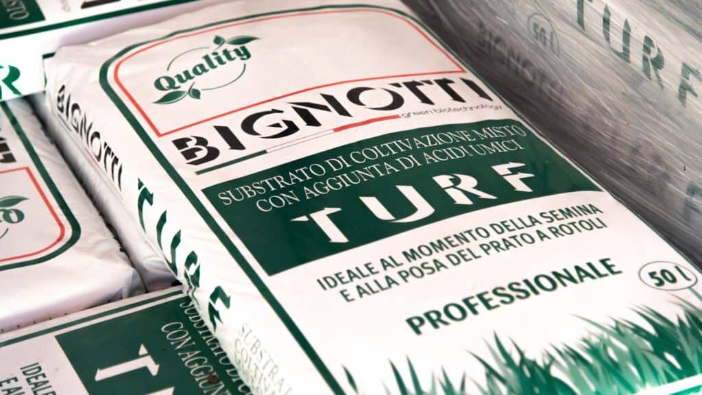 Substrato TURF di alta qualità per coltivazioni professionali.